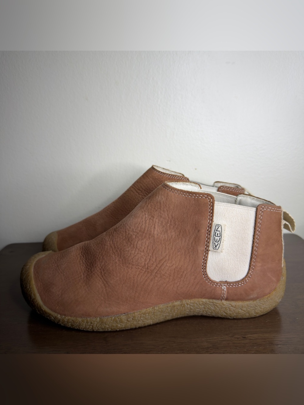 Keen Mosey Chelsea Brown Leather Boots Sz 9 womens